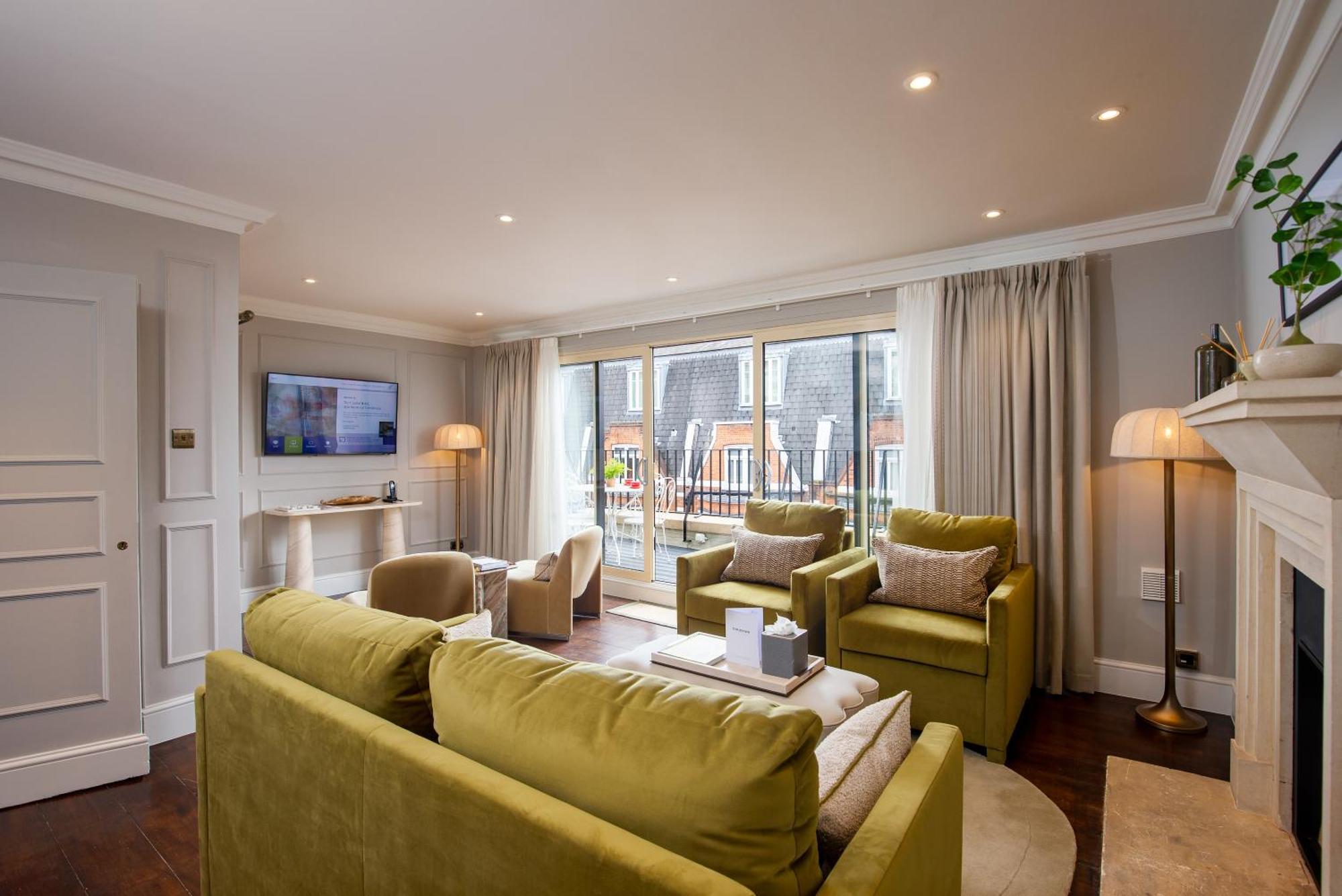 Penthouse Apartment