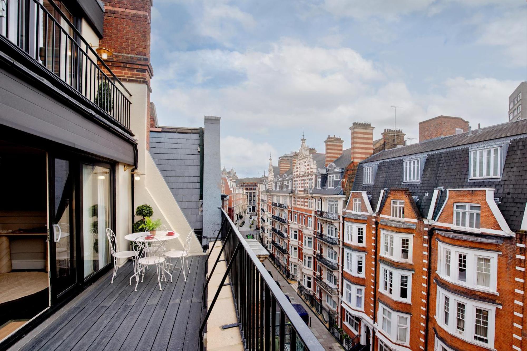 Penthouse Apartment